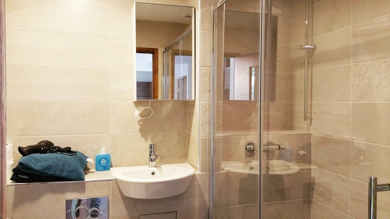 אפרטהוטל קרוידון Cygnet House מראה חיצוני תמונה